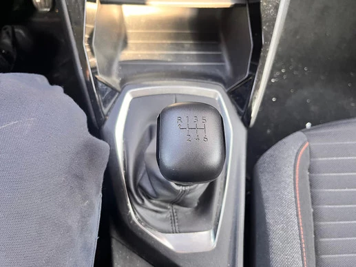 Peugeot 2008 - Afbeelding 25 van 30