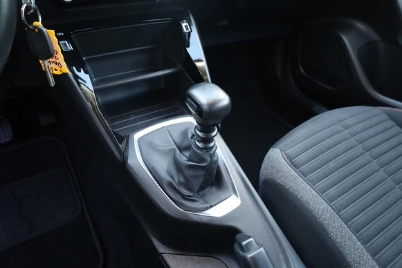 Peugeot 2008 - Afbeelding 18 van 30