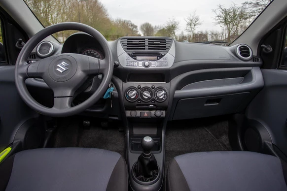 Suzuki Alto - Afbeelding 14 van 30