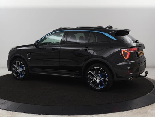 Lynk & Co 01 - Afbeelding 2 van 30