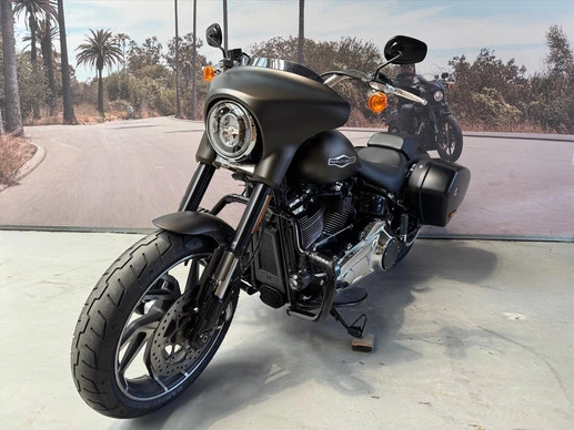 Harley-Davidson Sport Glide - Afbeelding 4 van 11