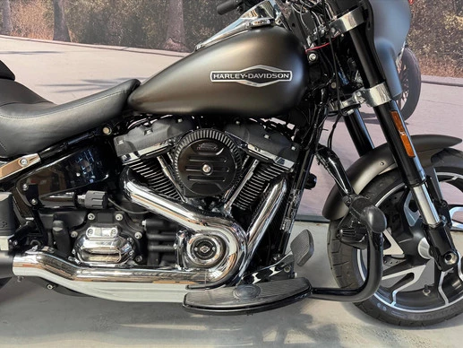 Harley-Davidson Sport Glide - Afbeelding 5 van 11