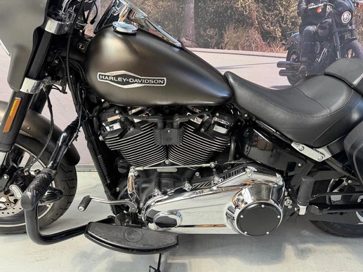 Harley-Davidson Sport Glide - Afbeelding 8 van 11