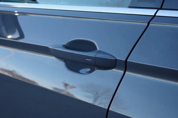 Volkswagen Tiguan - Afbeelding 23 van 30