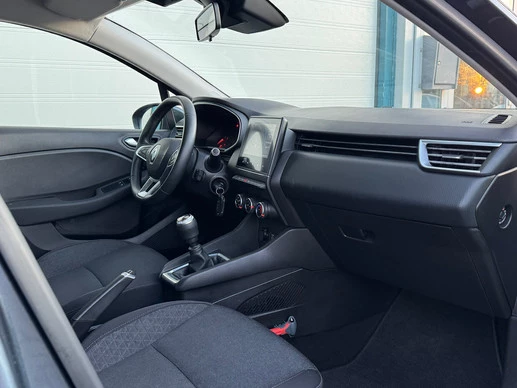 Renault Clio - Afbeelding 17 van 30