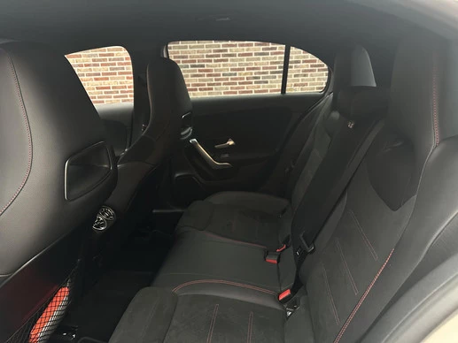 Mercedes-Benz A-Klasse - Afbeelding 18 van 30