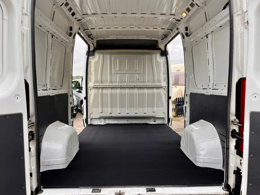 Peugeot Boxer - Afbeelding 12 van 25