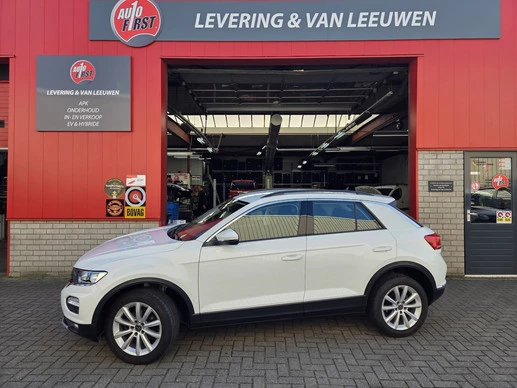 Volkswagen T-Roc - Afbeelding 1 van 30