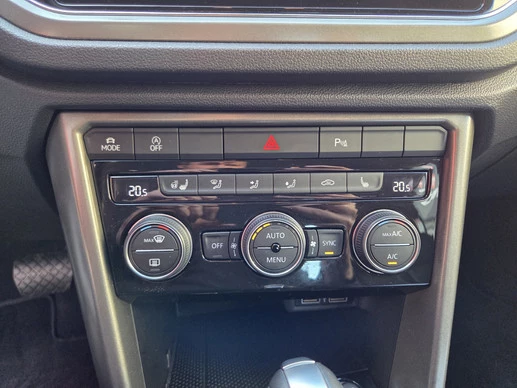 Volkswagen T-Roc - Afbeelding 23 van 30