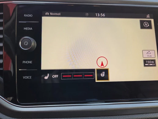 Volkswagen T-Roc - Afbeelding 24 van 30