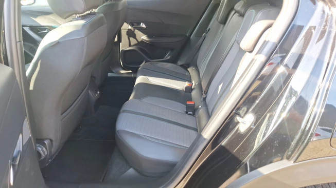 Peugeot 2008 - Afbeelding 11 van 20