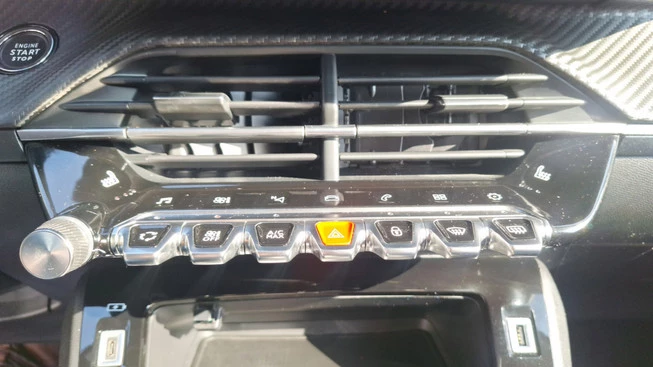 Peugeot 2008 - Afbeelding 15 van 20