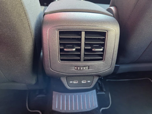 Volkswagen T-Roc - Afbeelding 11 van 30