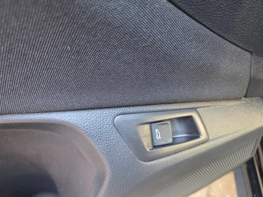 Volkswagen T-Roc - Afbeelding 19 van 30