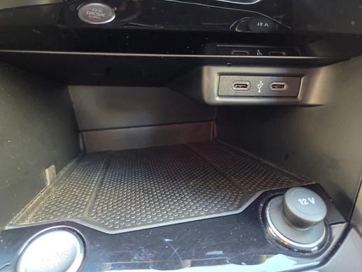 Volkswagen T-Roc - Afbeelding 23 van 30