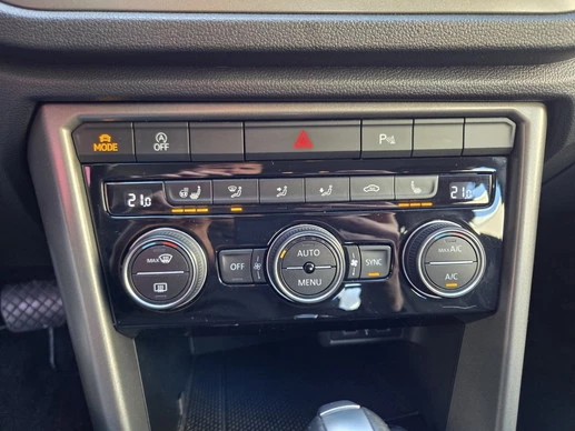 Volkswagen T-Roc - Afbeelding 28 van 30