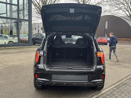 Lynk & Co 01 - Afbeelding 6 van 30