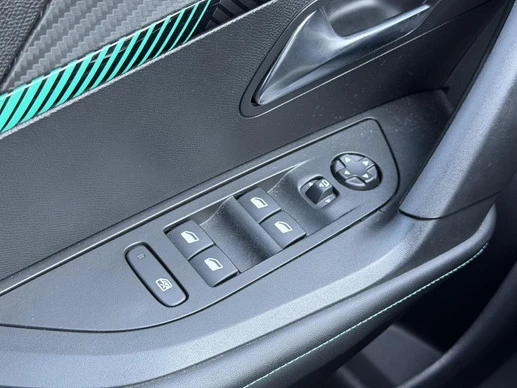 Peugeot 2008 - Afbeelding 14 van 30