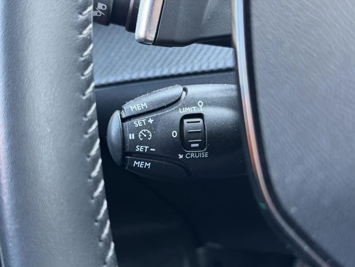 Peugeot 2008 - Afbeelding 19 van 30