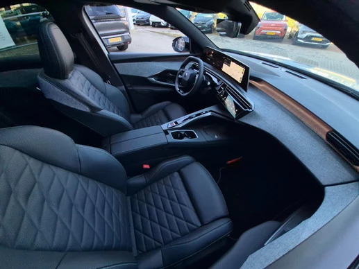 Peugeot e-3008 - Afbeelding 16 van 30