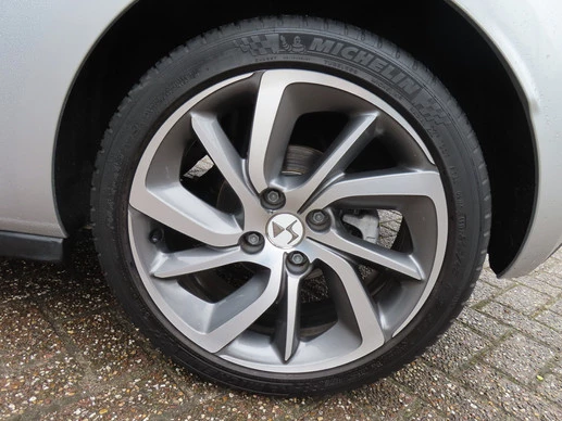 DS DS 3 - Afbeelding 18 van 18