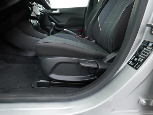 Ford Fiesta - Afbeelding 28 van 30