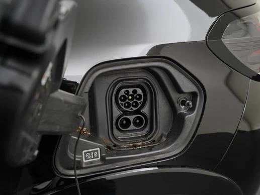 Peugeot e-208 - Afbeelding 23 van 30