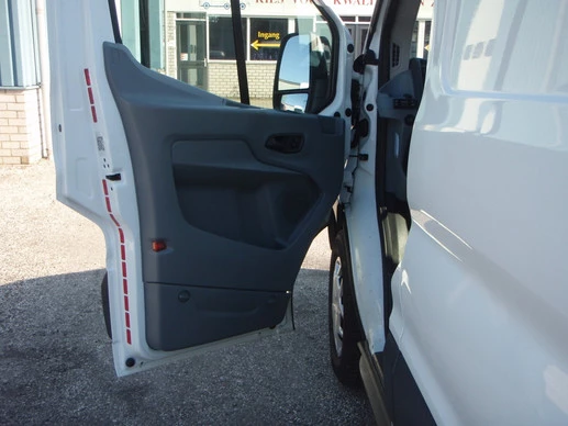 Ford Transit - Afbeelding 10 van 24