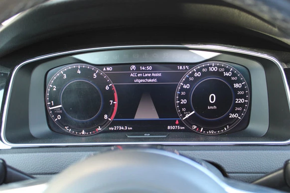 Volkswagen Golf - Afbeelding 15 van 30