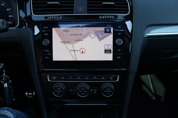 Volkswagen Golf - Afbeelding 27 van 30