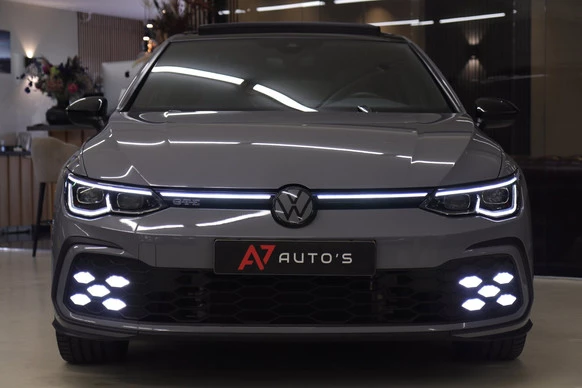 Volkswagen Golf - Afbeelding 16 van 30