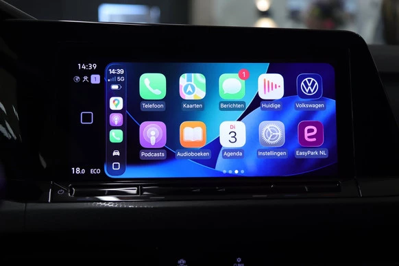 Volkswagen Golf - Afbeelding 24 van 30