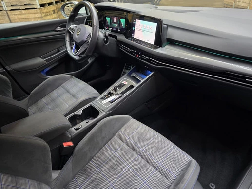 Volkswagen Golf - Afbeelding 7 van 21