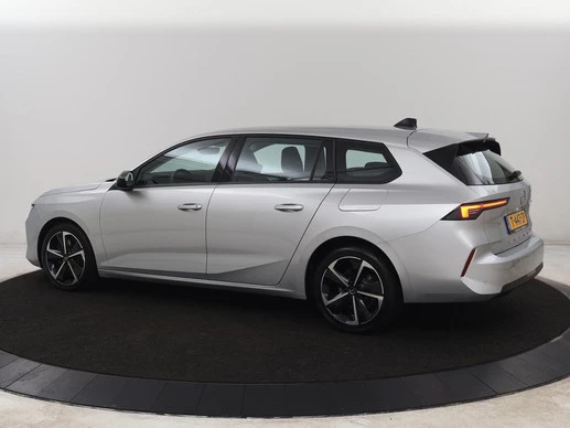 Opel Astra - Afbeelding 2 van 30