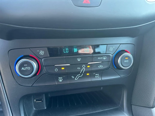 Ford Focus - Afbeelding 10 van 29