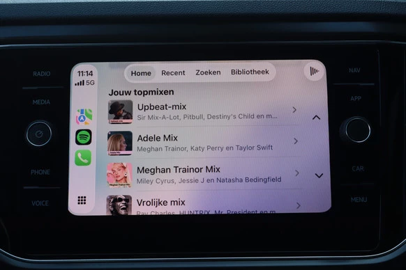 Volkswagen T-Roc - Afbeelding 18 van 30