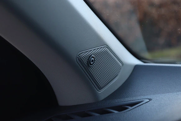 Volkswagen T-Roc - Afbeelding 23 van 30