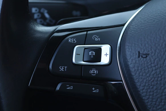 Volkswagen T-Roc - Afbeelding 27 van 30