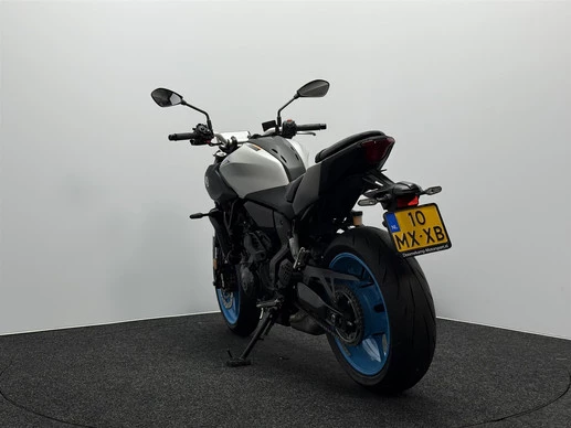 Yamaha MT 07 - Afbeelding 12 van 18