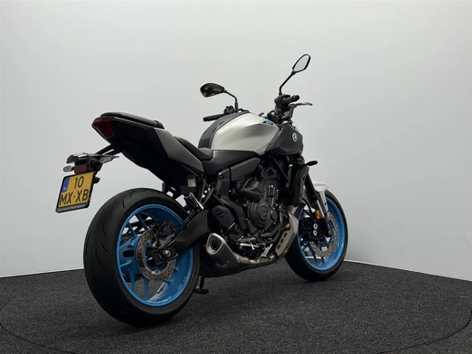 Yamaha MT 07 - Afbeelding 15 van 18