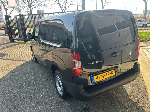 Peugeot Partner - Afbeelding 13 van 16