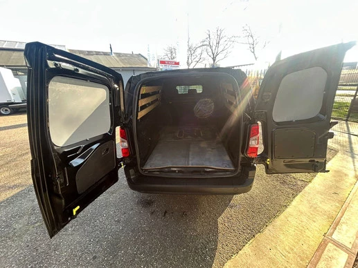 Peugeot Partner - Afbeelding 16 van 16