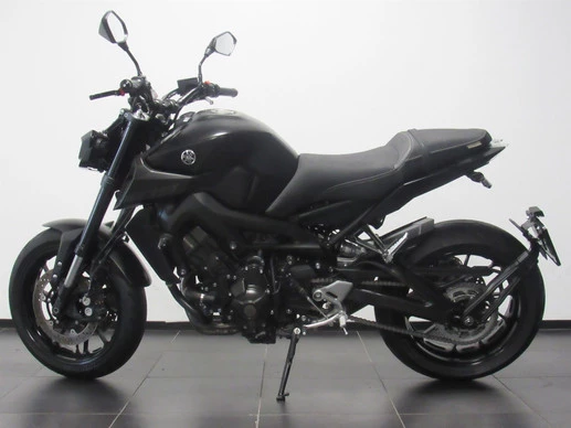 Yamaha MT 09 - Afbeelding 4 van 7