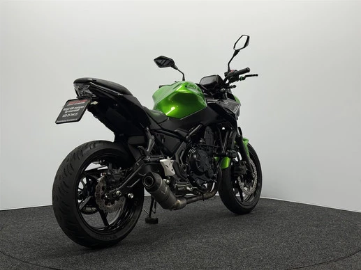 Kawasaki Z650 - Afbeelding 15 van 18