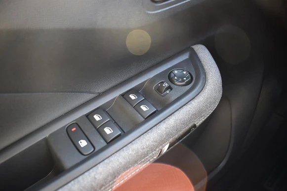 Opel Frontera - Afbeelding 27 van 30