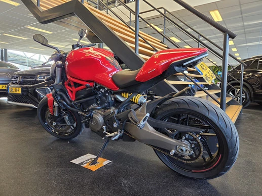 Ducati Monster - Afbeelding 4 van 7
