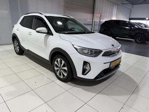 Kia Stonic - Afbeelding 8 van 24