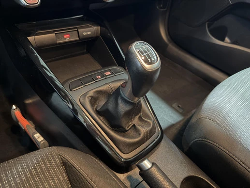 Kia Stonic - Afbeelding 20 van 24