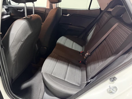 Kia Stonic - Afbeelding 22 van 24