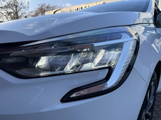 Renault Clio - Afbeelding 25 van 28